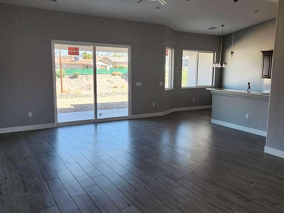 4th image of 2567 Citrus Ln