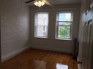 149 Park Dr APT 32, Boston, MA 02215