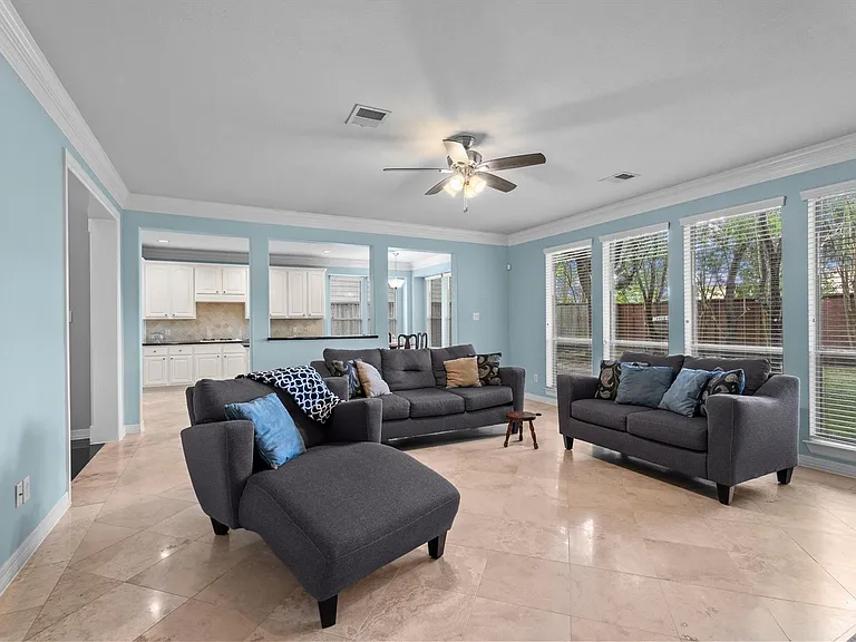 9610 Champions Cove Dr — Photo 16