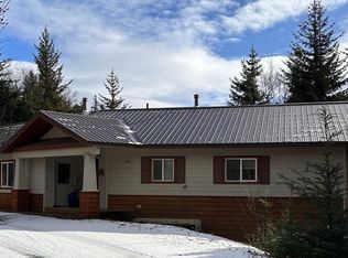 976 Young Rd, Haines, AK 99827