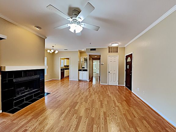 4th image of 3407 Binkley Ave APT A