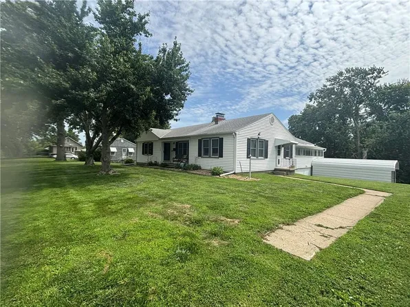 1309 S 35th St, Saint Joseph, MO 64507