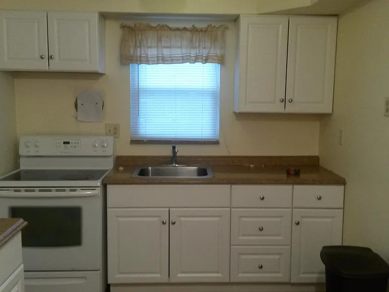 1321 Creedmoor Ave #1 — Photo 2