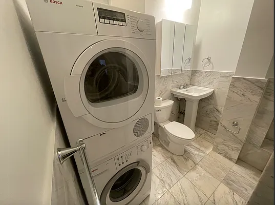 Rented by EXR | media 5