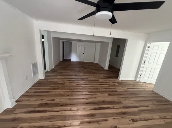 207 Sears St, Anderson, SC 29621