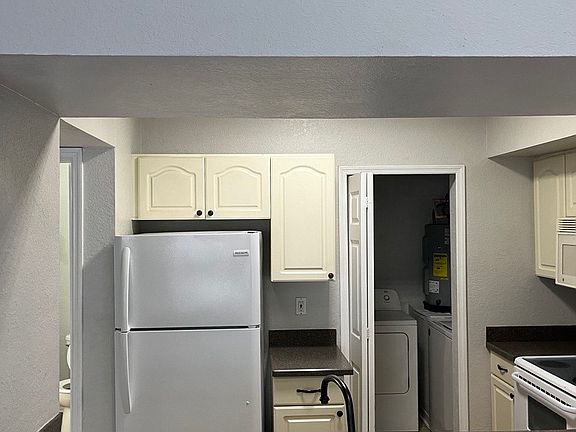 3rd image of 5005 City St APT 1328