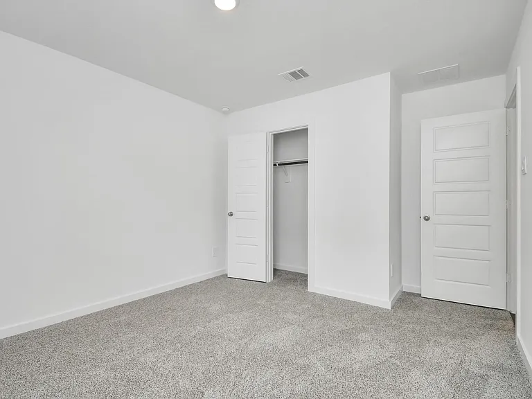 8519 Swenson Ln — Photo 11