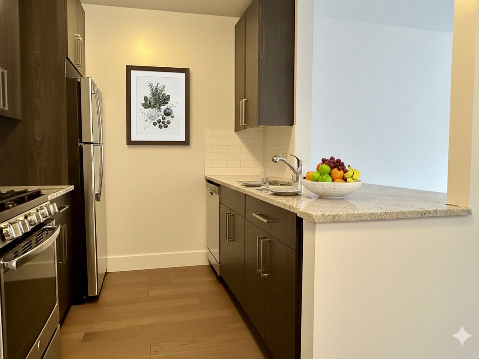 1st image of 70 Battery Pl APT 312