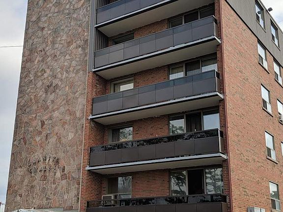 2nd image of 256 Duke St #1512852