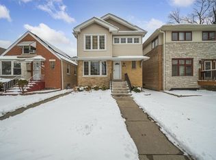 828 Dunlop Ave, Forest Park, IL 60130