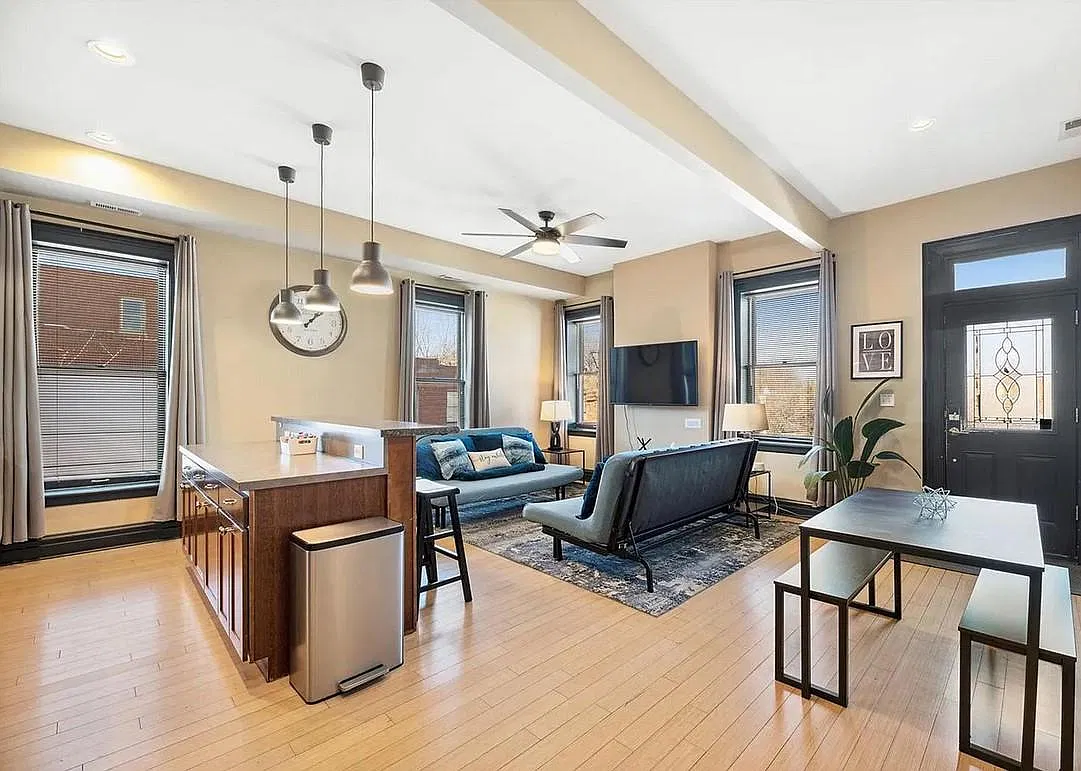 2 bed, 1400 sqft, $1,500 — Photo 4