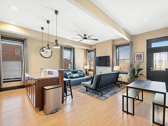 4th image of 2757 Wyoming St #2F