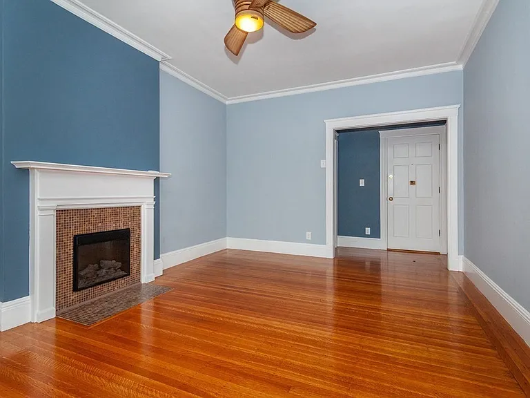 108 E Washington Rd #11 — Photo 3