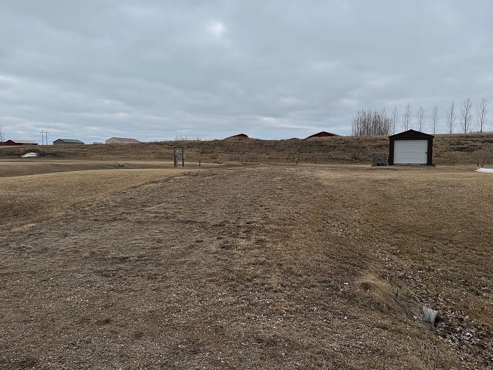 1st image of 510 Valley Dr