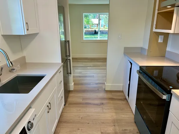 230 Central Ave, Leavenworth, WA