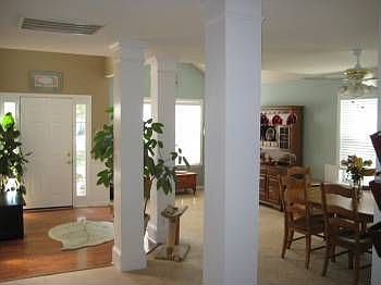 2nd image of 6 Houston Rdg