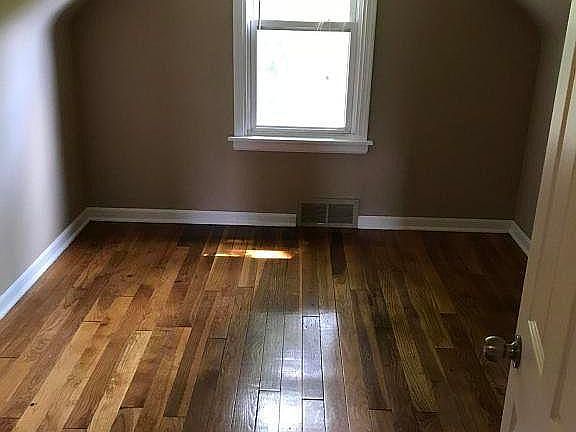 2nd image of 1419 Kelsey Ave