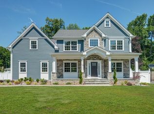 15 Bell Dr, Westfield, NJ 07090