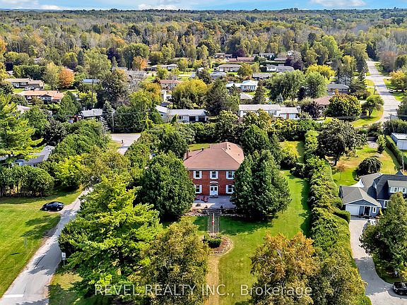 2nd image of 351 Hedge Rd