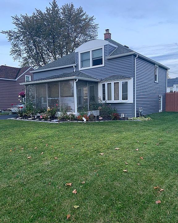 2nd image of 135 Conant Dr