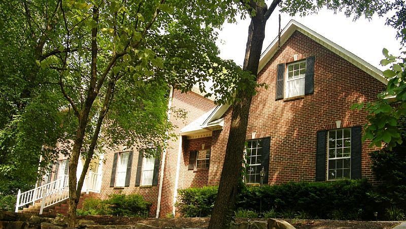 1st image of 236 Woodland Trace Dr