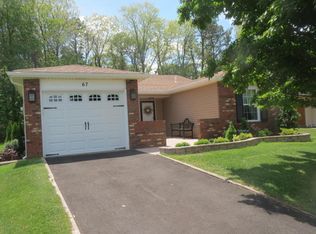67 Blue Ridge Dr, Brick, NJ 08724