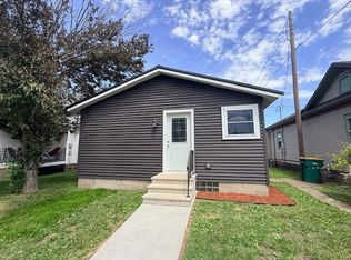 213 W Cedar St, Houston, MN 55943