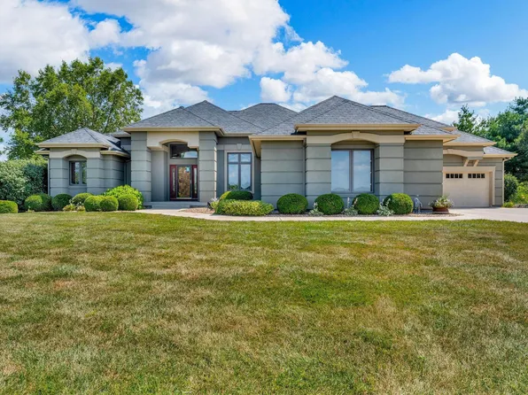 3825 SE Elm Cv, Berryton, KS 66409