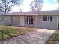1st image of 119 Elbel Ln