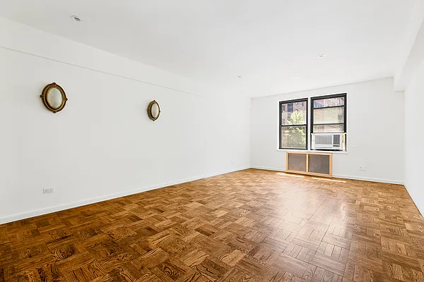 Sold by Compass | media 8