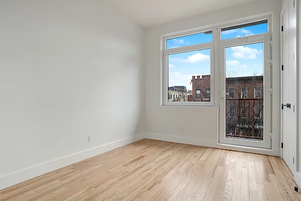 Rented by The Property Firm | media 4