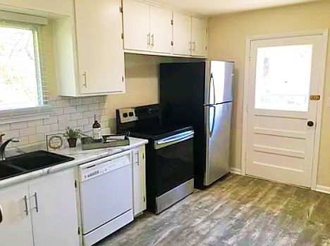 2nd image of 2922 W 44th Ave #2922