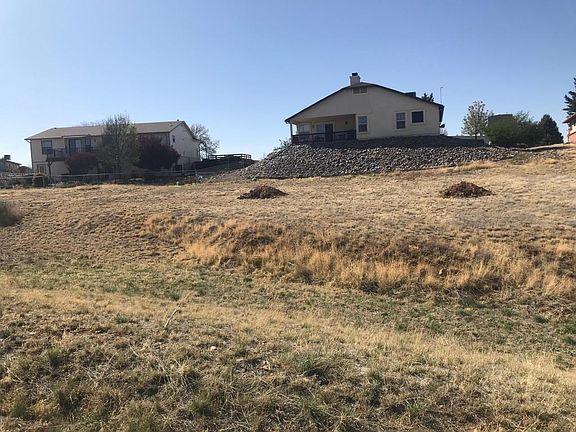 4th image of 4400 N Sheridan Ln