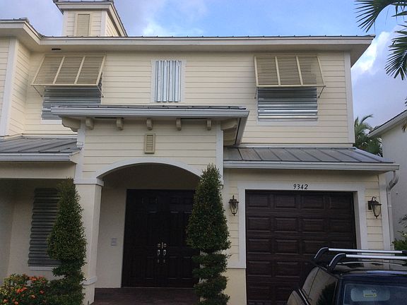 2nd image of 9342 Madewood Ct