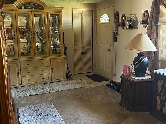 5th image of 4703 Samuel Dr