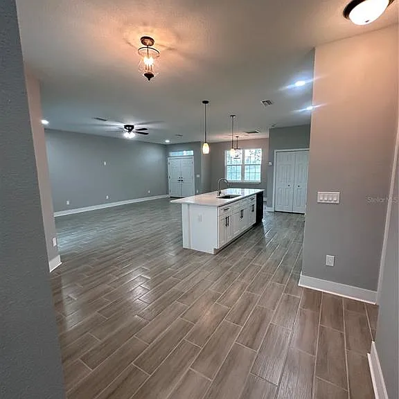 13195 Drysdale Ave — Photo 11