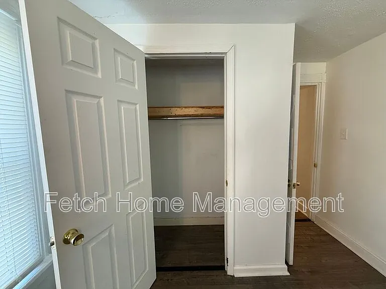 138 Coral St — Photo 16