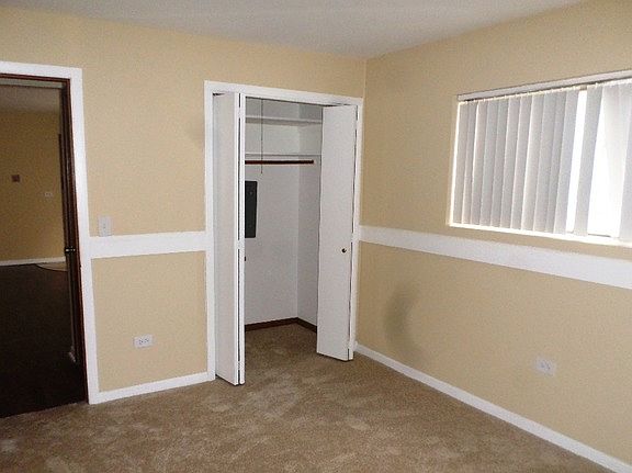 5th image of 6831 N Northwest Hwy APT 1N