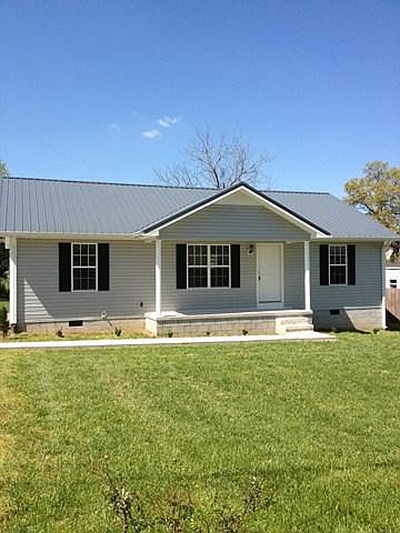 1st image of 704 Oakdale Dr
