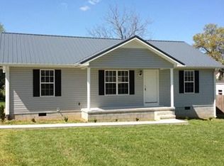 704 Oakdale Dr, Manchester, TN 37355