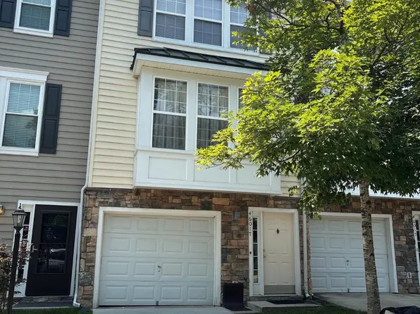 46017 Caraway Ter, Sterling, VA 20166