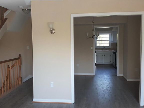 3rd image of 1185 Fairchild Ave