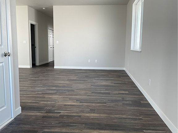 5th image of 4058 NE Quinn Drive