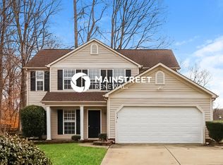 7510 Hubbard Woods Rd, Charlotte, NC 28269