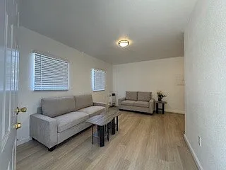 238 3/4 E 51st St — Photo 15
