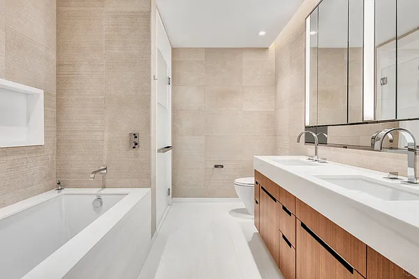 Rented by Halstead Real Estate | media 29
