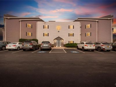 1408 Landrush Way, Baldwinsville, NY, 13027