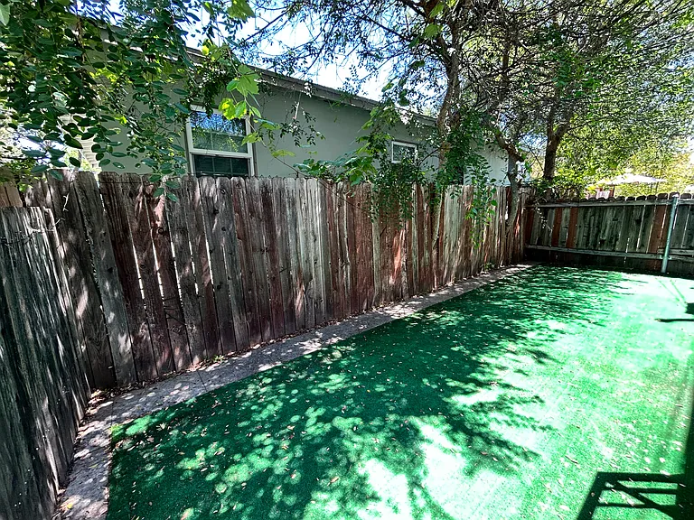 1695 Summit Ave #1695 — Photo 22