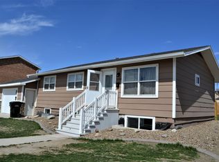 1110 W Broadway, Williston, ND 58801