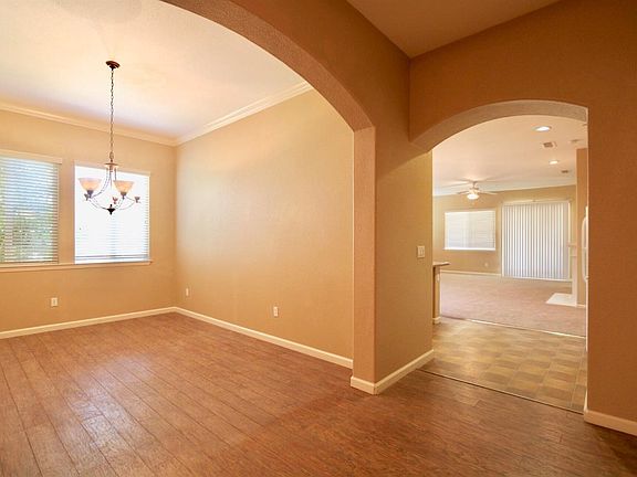 3rd image of 29 New Grafton Ct